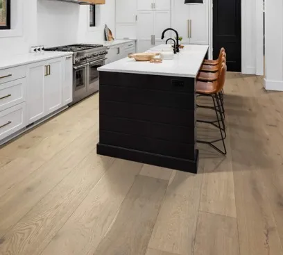 Kitchen hardwood | Payne's Carpet Outlet